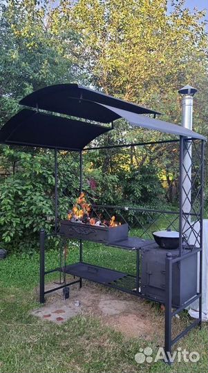 Мангал с крышей
