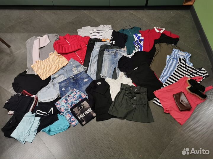 Вещи женские пакетом 40шт S