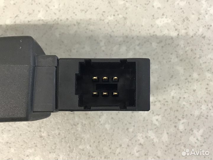 Кнопка многофункциональная Nissan Terrano III (D10