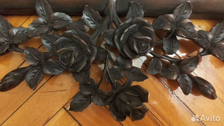 Антикварное зеркало. Резное дерево