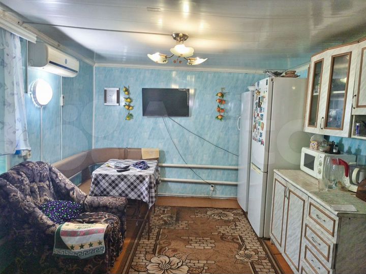 Дом 63 м² на участке 6 сот.