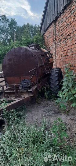 Емкость под воду