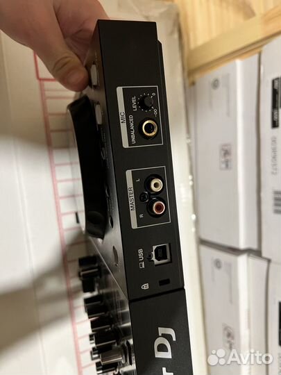 Dj контролер Pioneer DDJ-400