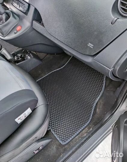 Автоковрики EVA Volkswagen Transporter T6 Ева