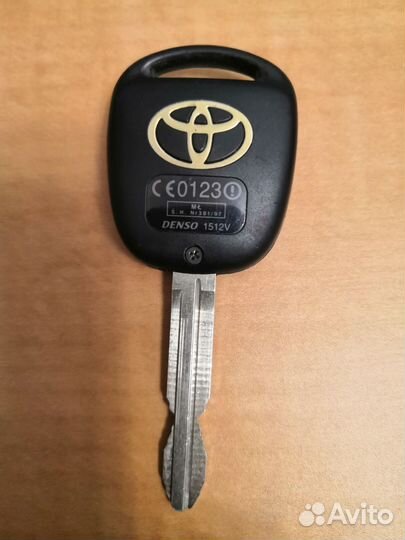 Смарт ключ toyota denso 1512V