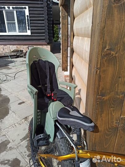 Детское кресло на велосипед Hamax б/у