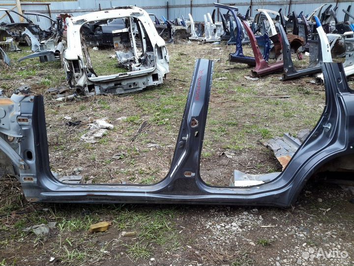 Кузовной элемент левый Mitsubishi Outlander CU