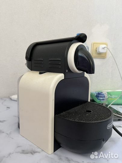 Кофемашина delonghi