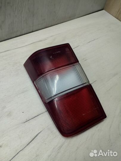 Фонарь задний правый Volvo 850 Вольво 850