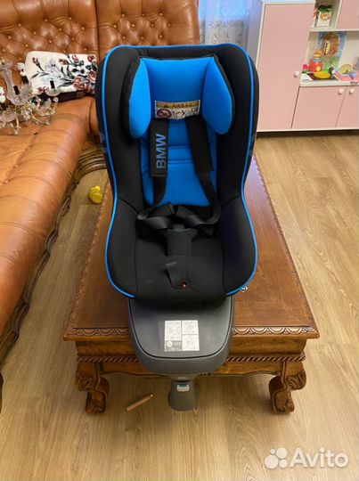 Детское автокресло от 0 до 18 кг изофикс bmw