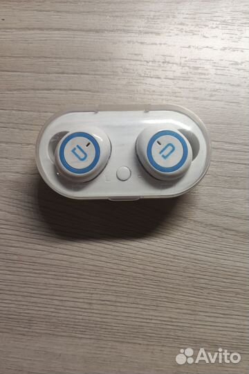 Беспроводные наушники