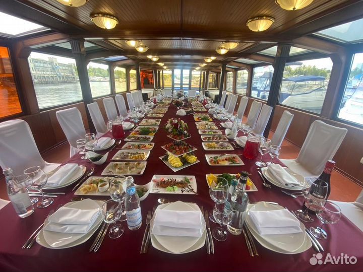 Аренда теплохода Виктор Потапов