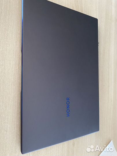 Honor magicbook 14