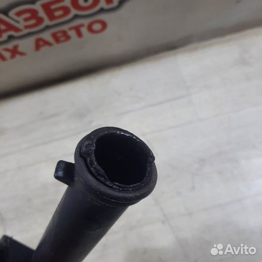 Патрубок системы охлаждения LADA Largus 2014