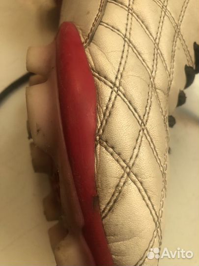 Бутсы футбольные