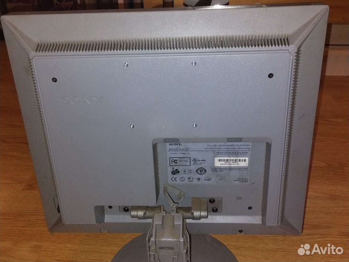 Монитор sony