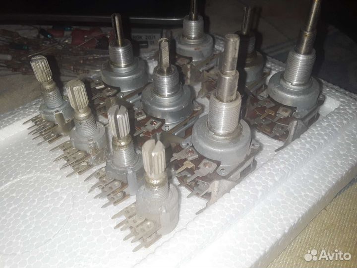 Резисторы переменные гдр (стерео)