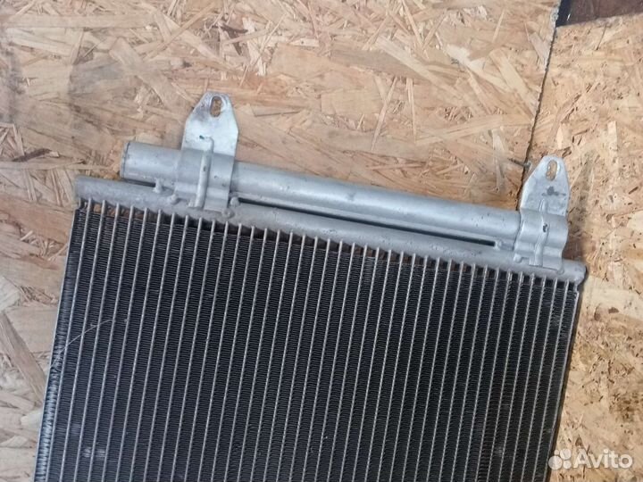 Радиатор кондиционера Skoda Octavia A5
