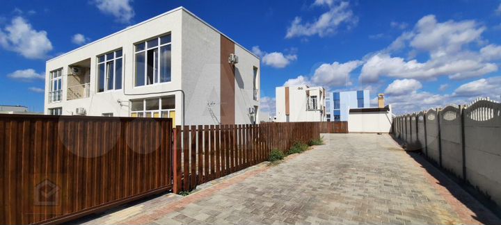 1-к. квартира, 42 м², 1/1 эт.