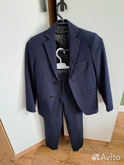 Школьный костюм