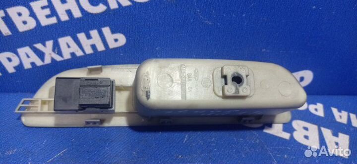 Кнопка стеклоподъемника Chery Bonus A13 седан