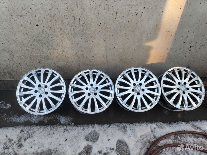 Диски литые r18 5x114.3 et45