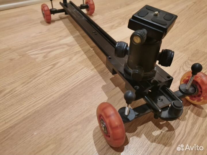 Слайдер (видеостабилизатор для камеры)