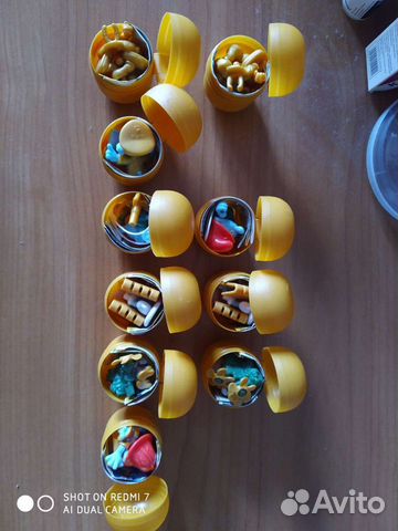 Киндер Смурфы