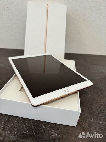 Apple iPad 8 поколения 32GB WiFi