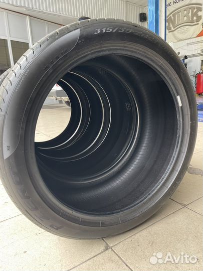Pirelli P Zero 285/40 R21 и 315/35 R21 111Y