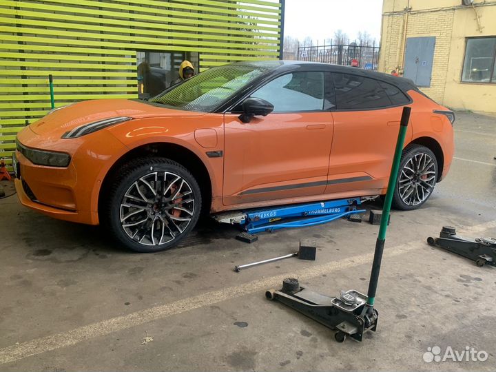 Hankook Winter I'Cept Evo 3 X W330A 265/40 R22 106W