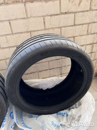 Goodyear Eagle F1 Asymmetric 3 245/40 R19 и 275/35 R19