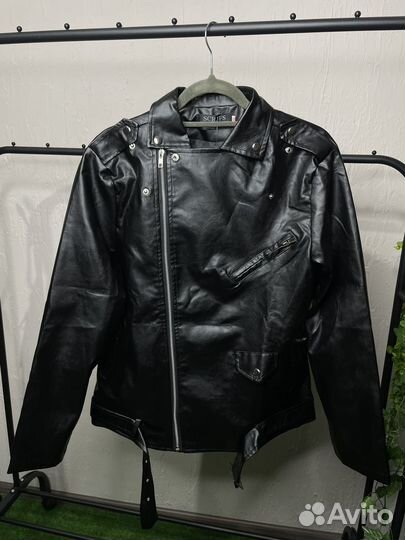 Косуха женская размер М новая