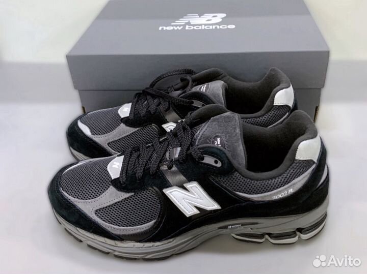 Кроссовки New Balance 2002R M2002RR1 оригинал EU42