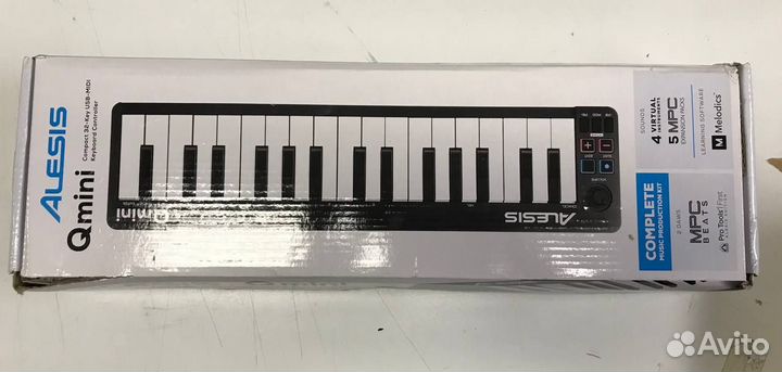 Alesis qmini midi-клавиатура