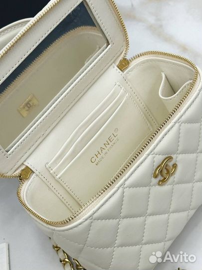 Сумка Chanel Vanity с ручкой