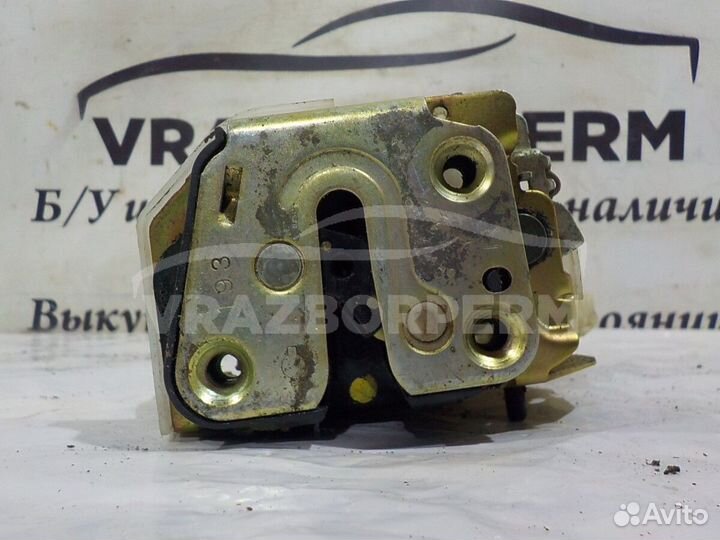 Замок двери задней правой Nissan X-Trail