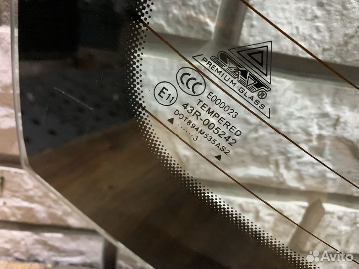 Toyota Camry v40 Стекло заднее