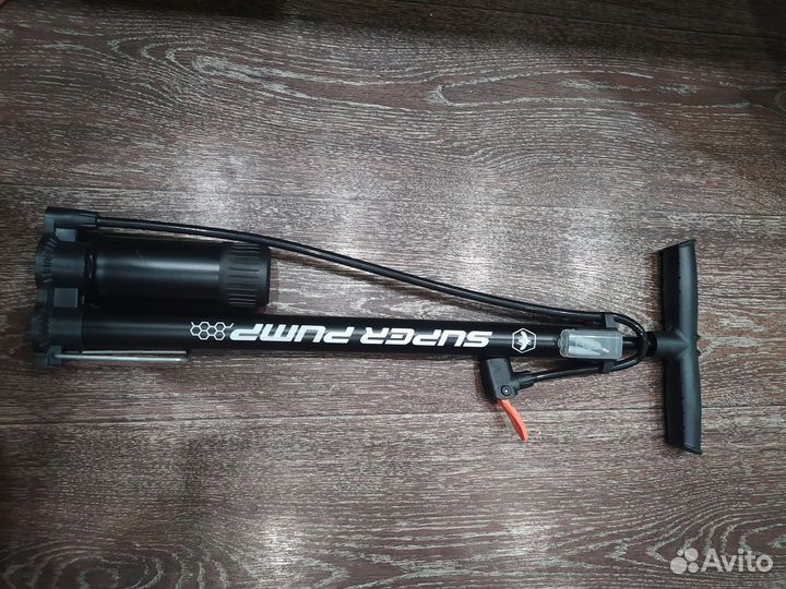 Грипсы для велосипеда, фонари, и аксессуары