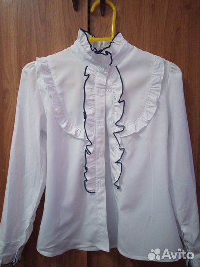 Блузка школьная
