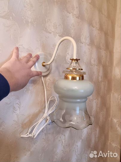 Настенный светильник бра