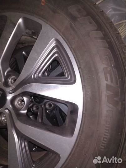 Колеса r17 + литые диски kumho crugen premium kl33