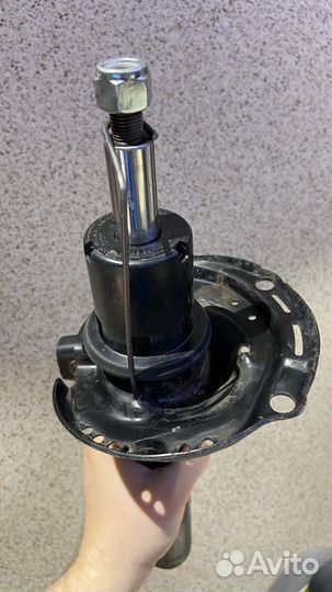 Передние амортизаторы для Skoda Octavia A7