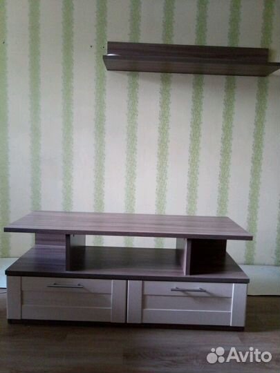 Тумба под телевизор