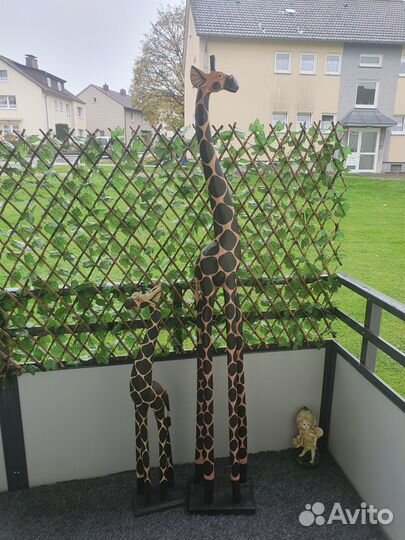 Декоративные деревянные жирафы
