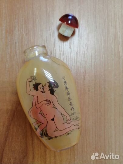 Эротика. Флакон для нюхательного табака. Китай
