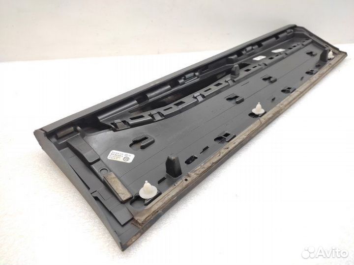 Накладка двери задняя правая Audi Q5 FY 2.0 DET