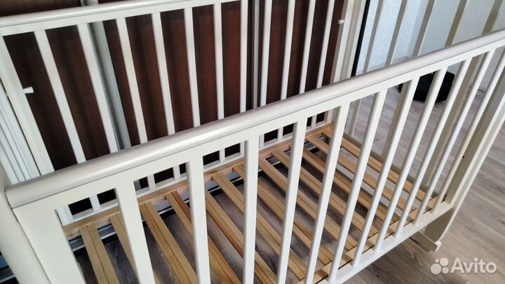 Детская кроватка Соня - Белая с колесиками+матрас