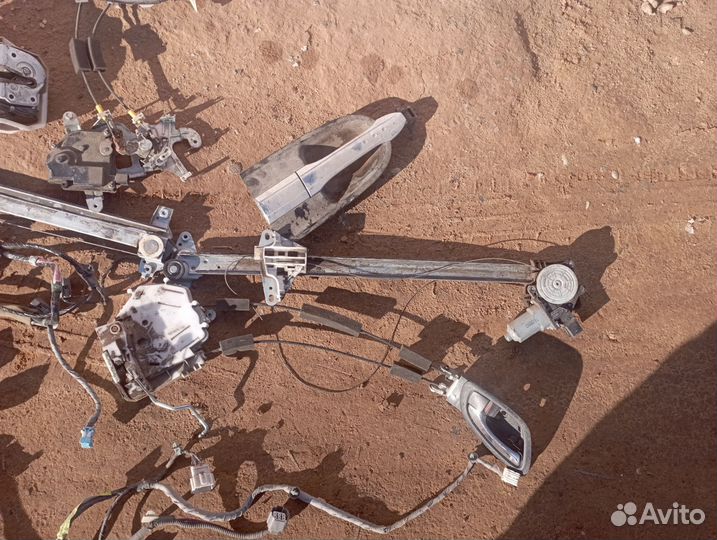 Комлектующие к откатной двери хонда степ вагн