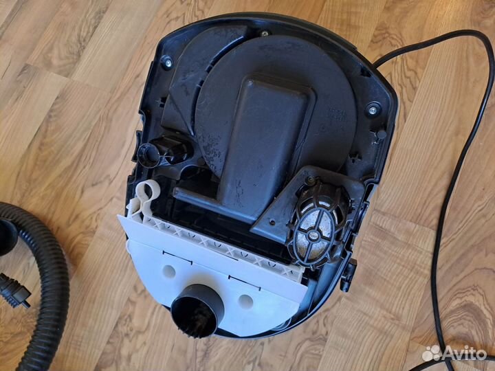 Моющий пылесос karcher se 6.100